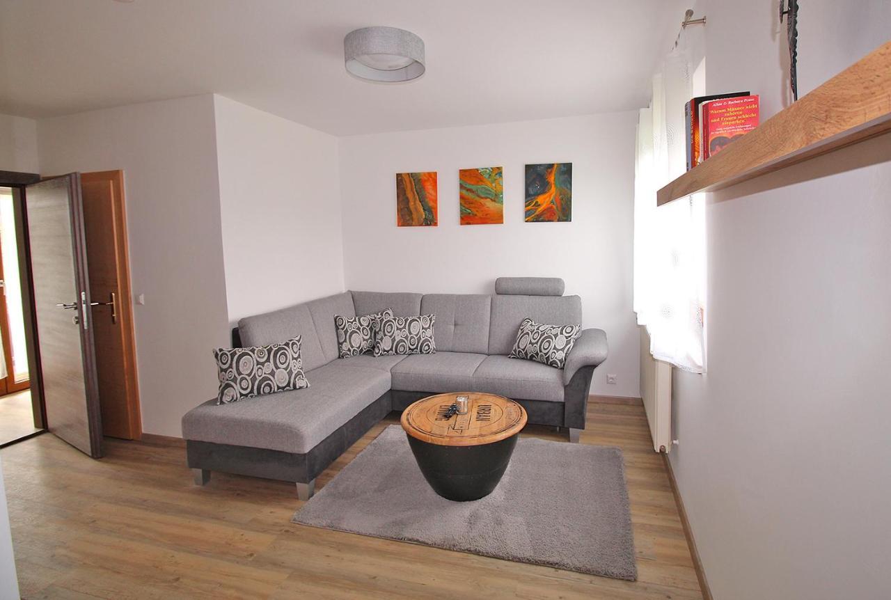 Ferienwohnung "Haus Falle" Schiefling am See Dış mekan fotoğraf