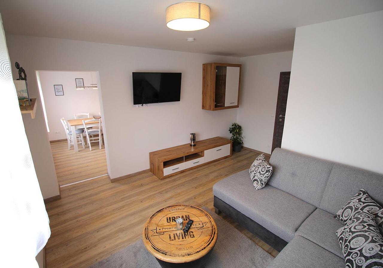 Ferienwohnung "Haus Falle" Schiefling am See Dış mekan fotoğraf